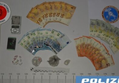 Spoleto, diciannovenne arrestato in centro con mezz’etto di cocaina